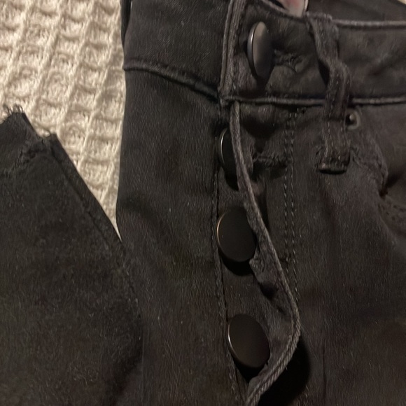 4 button jeggings - Picture 3 of 3